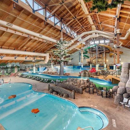Three Bears Resort Waterpark Near Tomah Ascend Collection Warrens Ngoại thất bức ảnh